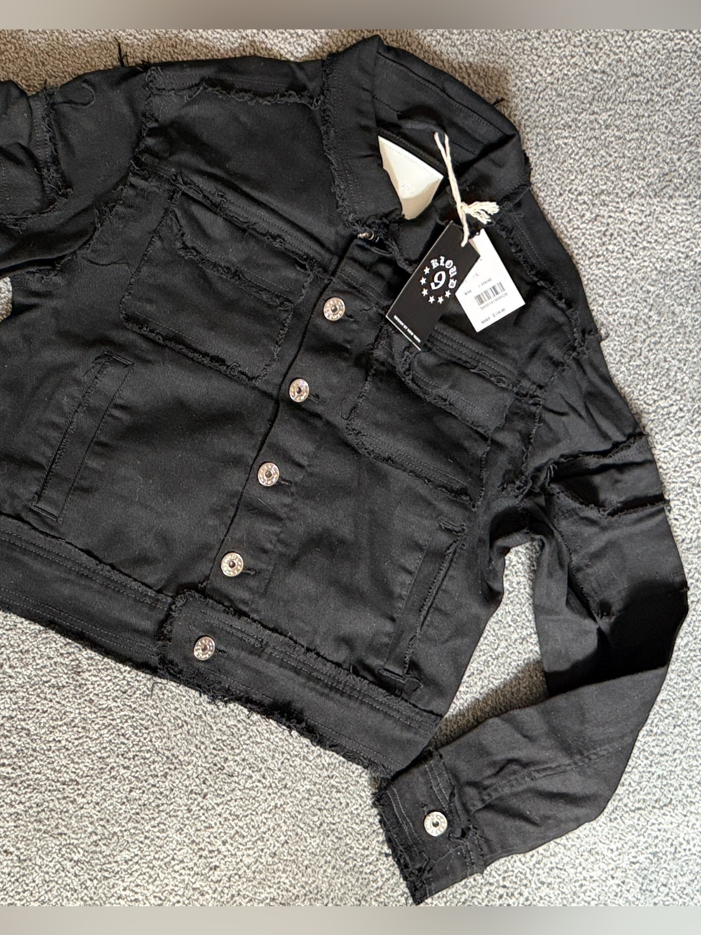 Klothong Black Women's Raw-Edge Button Up Denim Jeans Streetwear Jacket. Size L